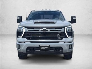Used 2024 Chevrolet Silverado 2500 LTZ w/ LTZ Plus Package AWD/4WD video 2