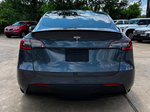 Used 2021 Tesla Model Y Performance AWD/4WD image 7