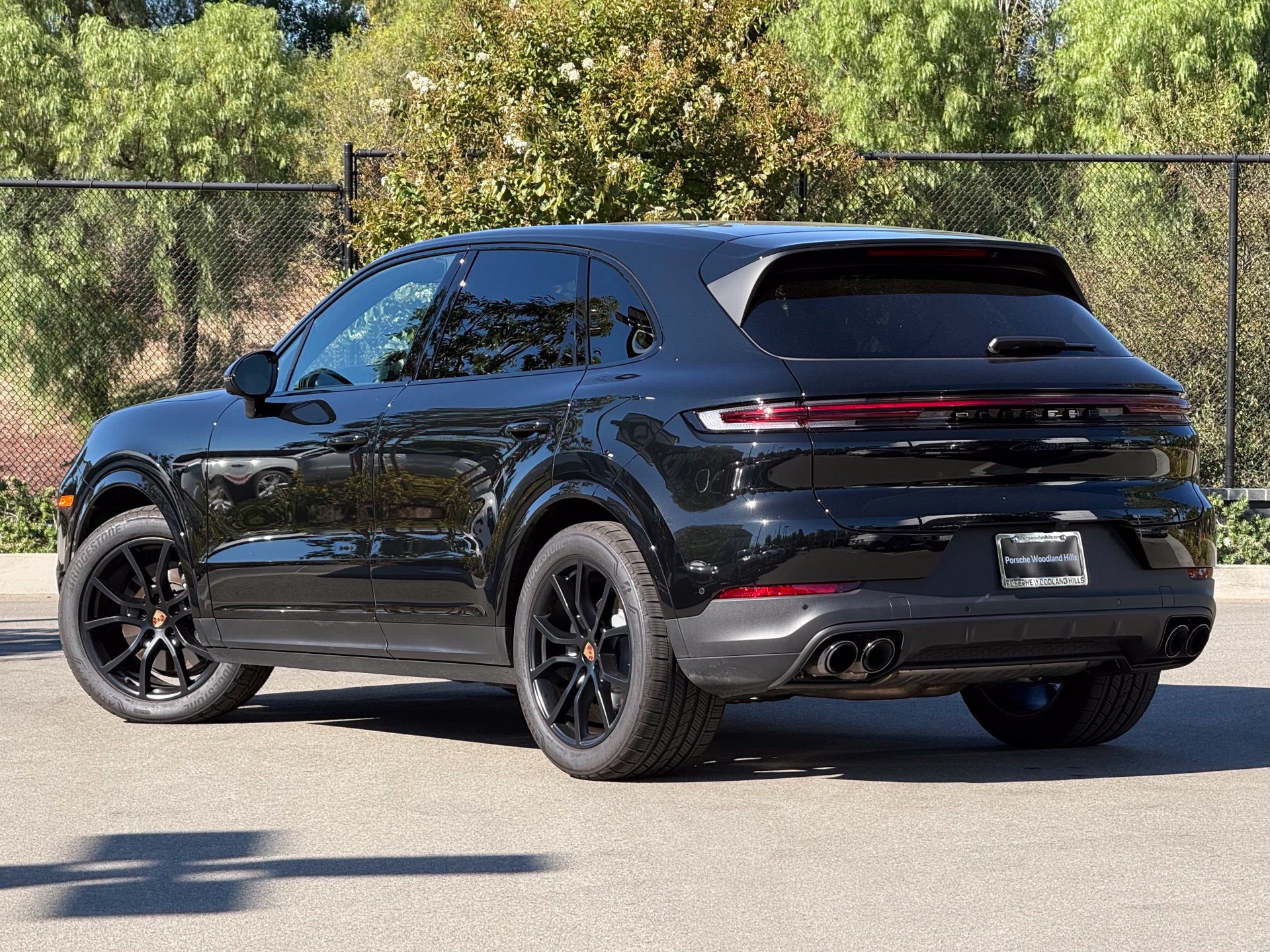 Used 2026 Porsche Cayenne AWD/4WD image 3