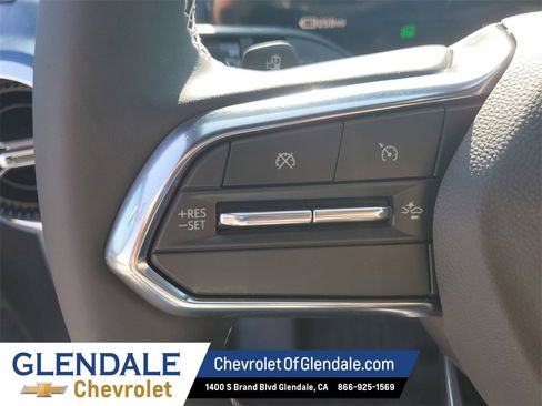 New 2026 Chevrolet Equinox EV LT image 28