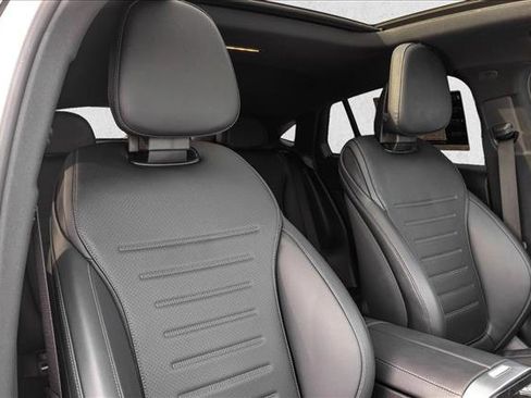 Certified 2024 Mercedes-Benz GLC 300 4MATIC image 30