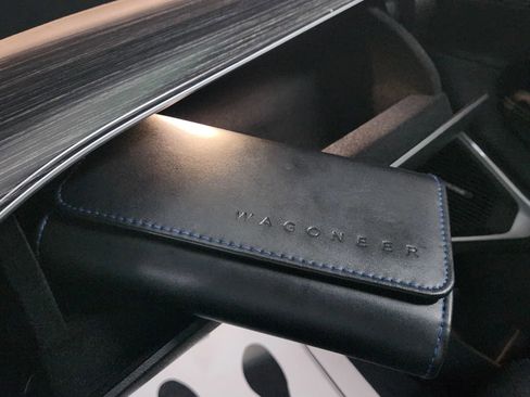 Used 2023 Jeep Wagoneer L Series II image 51