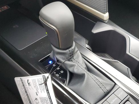 New 2026 Toyota Camry SE image 31