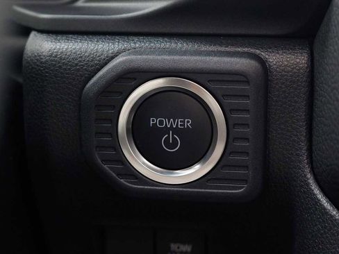 Used 2025 Toyota Land Cruiser image 19