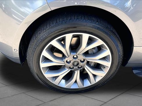 Used 2020 Land Rover Range Rover HSE AWD/4WD image 11