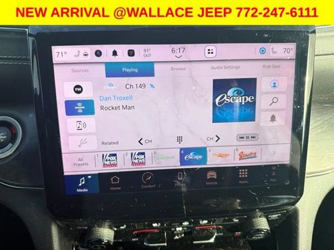 Certified 2023 Jeep Grand Cherokee Overland w/ Adv Protech Group III RWD image 5