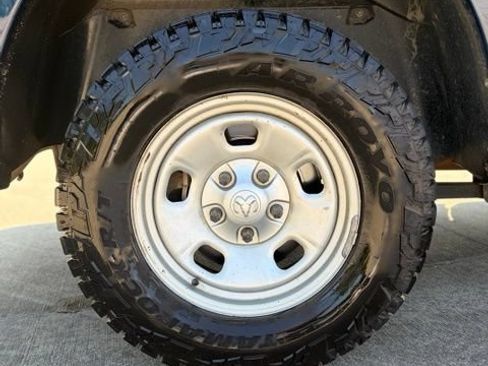 Used 2020 RAM 1500 Tradesman RWD image 11