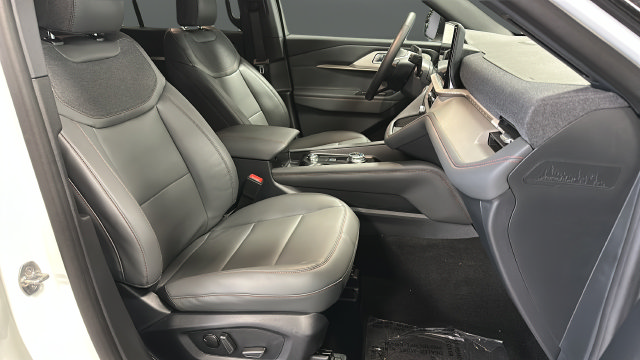 New 2027 Ford Explorer Active w/ Active Comfort Package AWD/4WD image 24