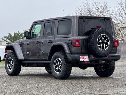 New 2026 Jeep Wrangler Unlimited Rubicon image 5