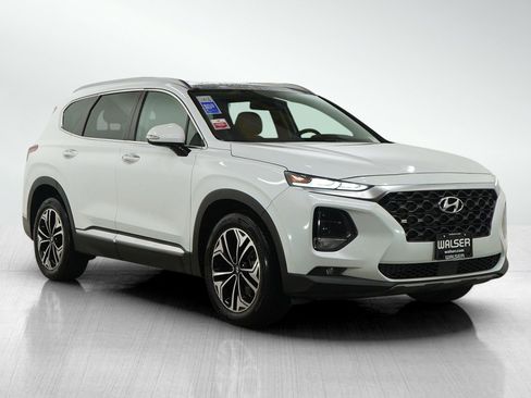 Used 2019 Hyundai Santa Fe Limited image 7