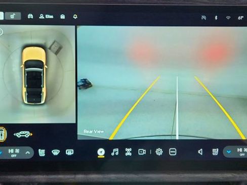 Used 2024 Rivian R1S Adventure image 50