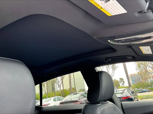 Used 2019 Audi Q8 Premium Plus w/ Premium Plus image 13