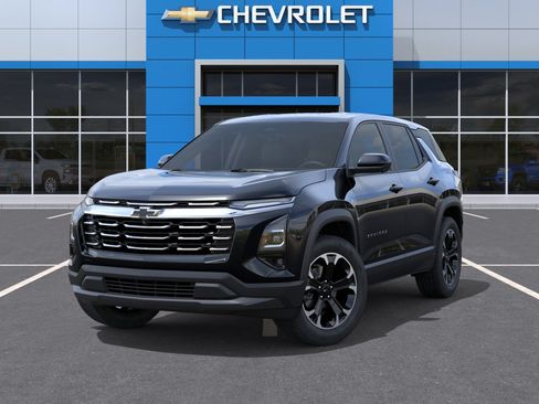 New 2026 Chevrolet Equinox LT w/ Safety and Technology Package FWD image 6