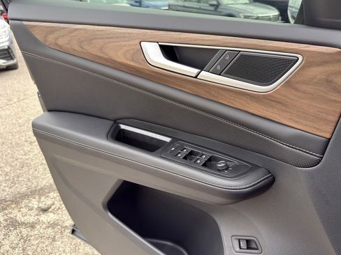 New 2026 Volkswagen Atlas SE FWD image 22