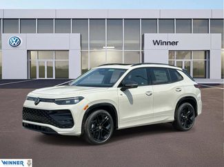 New 2026 Volkswagen Tiguan SE R-Line FWD 360° Tour