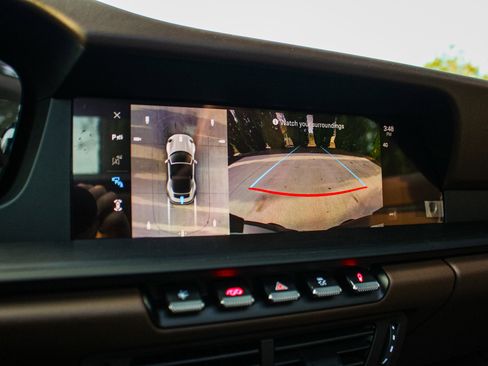 Used 2025 Porsche 911 Targa 4 GTS image 25