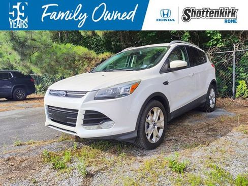 Used 2014 Ford Escape Titanium w/ Equipment Group 401A FWD image 1