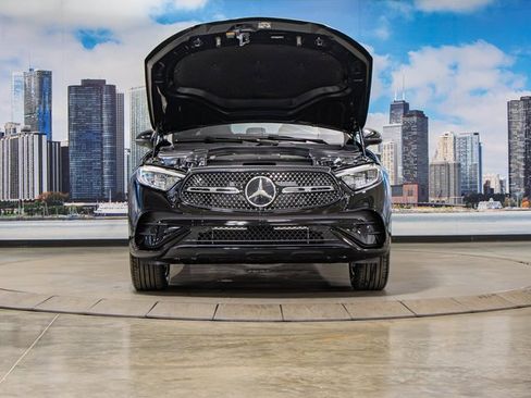 New 2026 Mercedes-Benz GLC 300 GLC 300 image 4