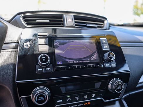 Used 2019 Honda CR-V LX image 14