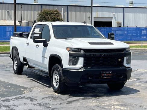 Used 2023 Chevrolet Silverado 2500 W/T w/ WT Convenience Package AWD/4WD image 3