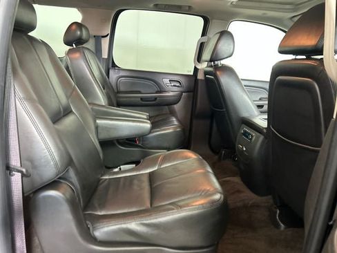 Used 2008 GMC Yukon XL Denali AWD/4WD image 26