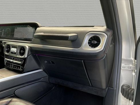 Used 2021 Mercedes-Benz G 550 w/ AMG Line image 23