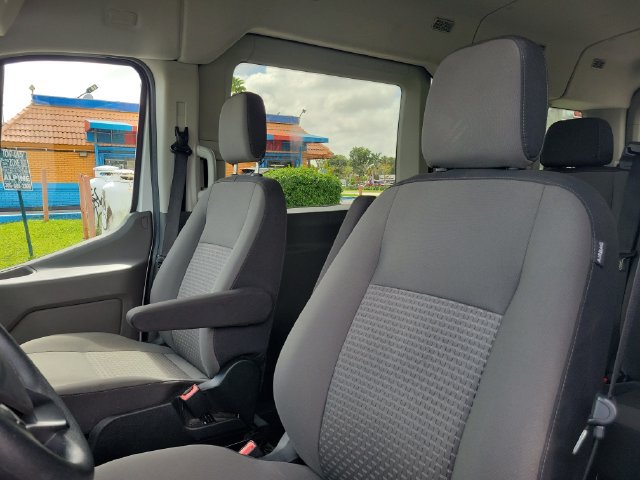 Used 2024 Ford Transit 350 XLT RWD image 19