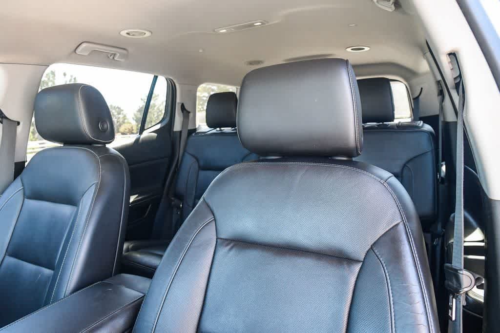 Used 2018 GMC Acadia SLT FWD image 19