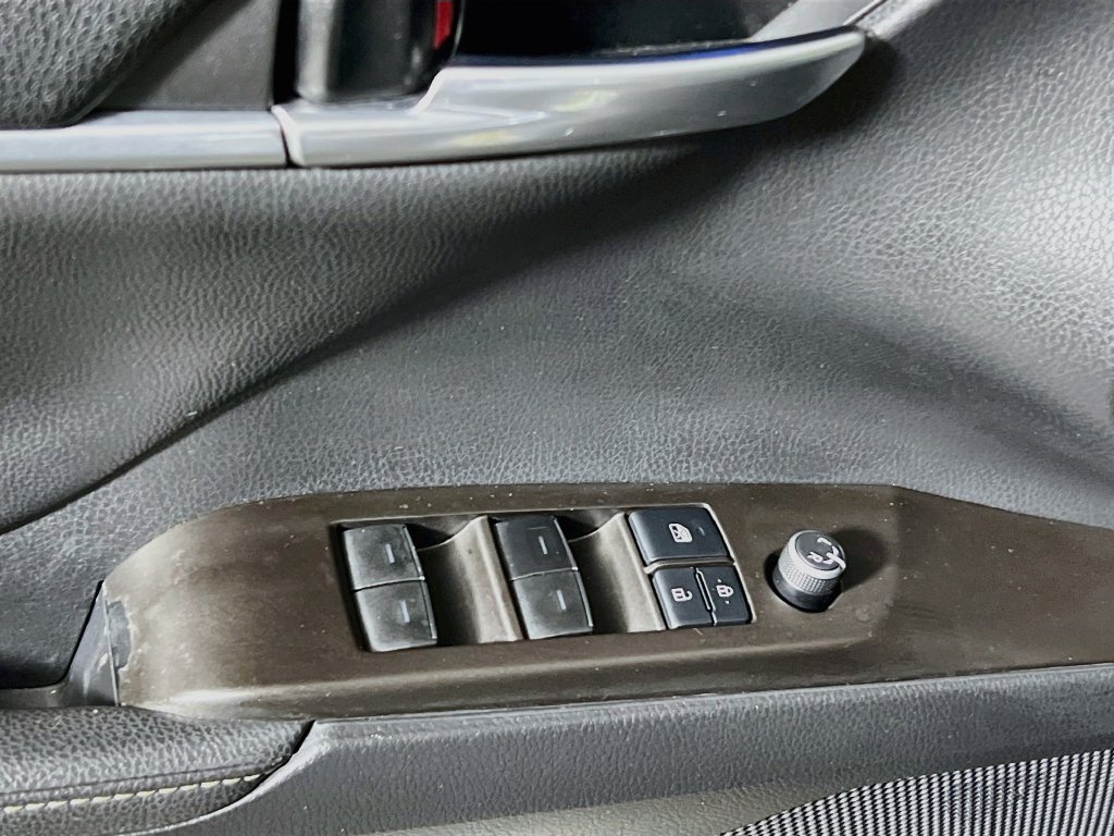 Used 2021 Toyota Camry XSE w/ Navigation Package FWD image 14