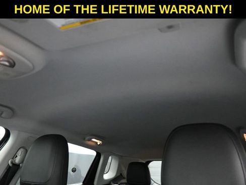 Used 2018 Jeep Compass Limited w/ Navigation Group image 38