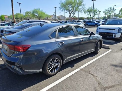 Certified 2023 Kia Forte LXS FWD image 10