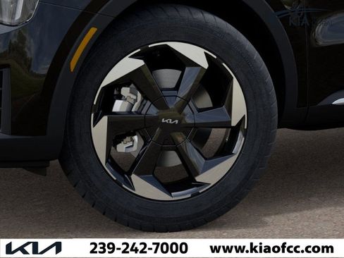 New 2026 Kia Sorento EX image 9