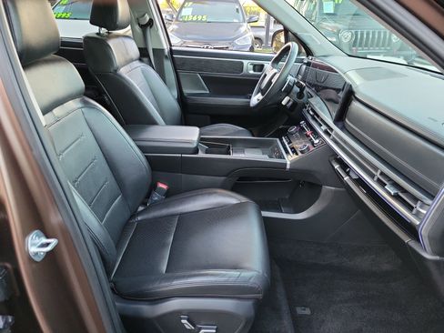 Certified 2025 Hyundai Santa Fe Limited image 20