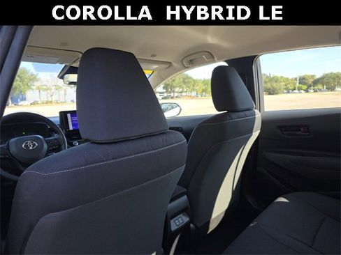 Used 2023 Toyota Corolla LE image 18