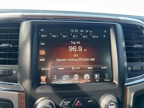 Used 2016 RAM 2500 Laramie image 26