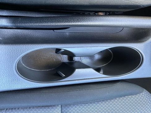 Used 2023 Kia Soul LX image 32