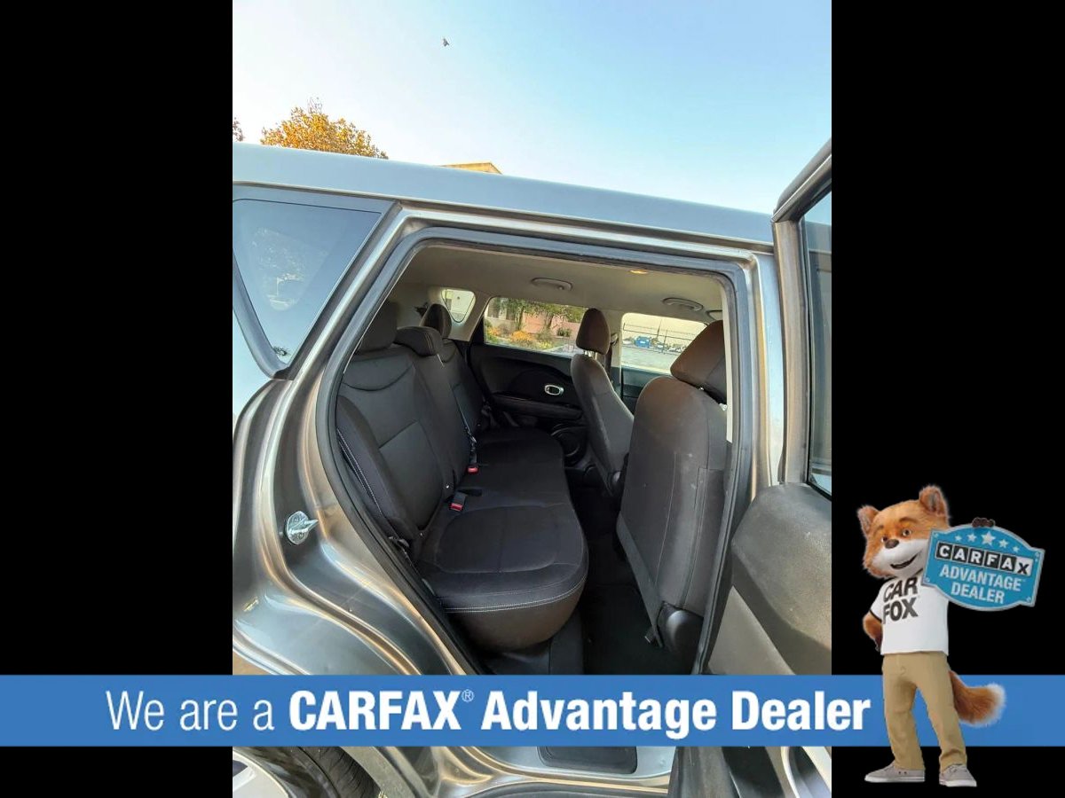 Used 2018 Kia Soul FWD image 23