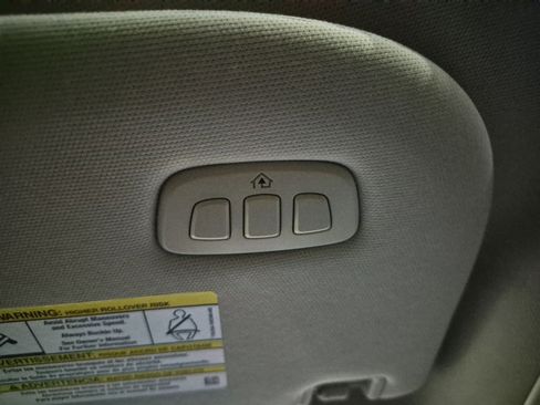 Used 2022 Ford Expedition Limited image 44