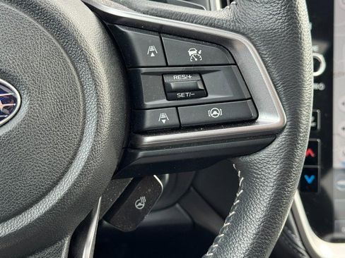 Used 2025 Subaru Outback Limited image 19