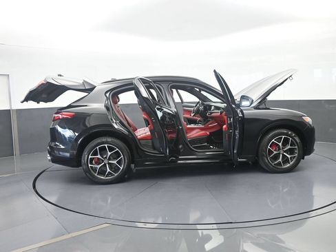 Used 2020 Alfa Romeo Stelvio Ti Sport w/ Quick Order Package 22S Sport AWD/4WD image 73