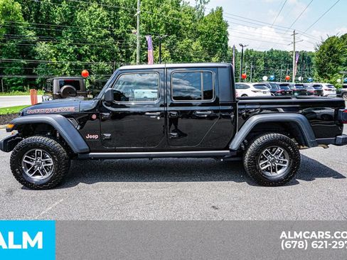 Used 2026 Jeep Gladiator Mojave AWD/4WD image 6