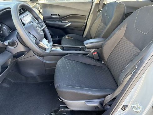 Used 2024 Nissan Kicks SV image 17