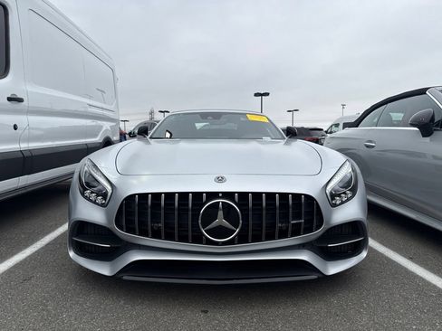 Used 2018 Mercedes-Benz AMG GT C image 2