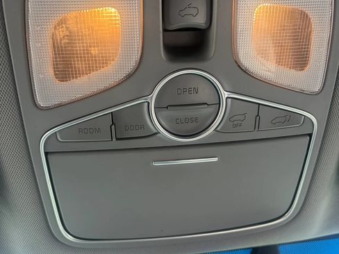 Used 2014 Kia Sorento SX w/ 3rd Row Package AWD/4WD image 40