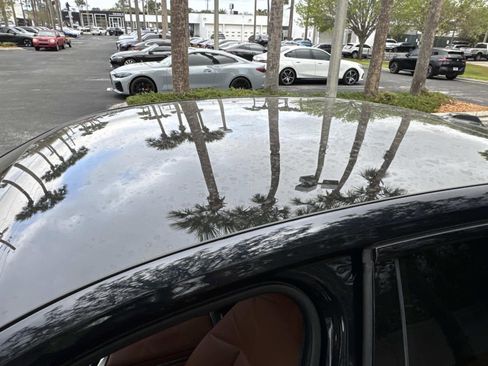 Certified 2023 BMW 760i xDrive AWD/4WD image 32
