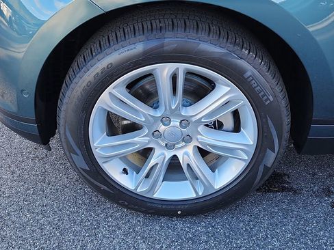 Used 2026 Land Rover Range Rover Velar S AWD/4WD image 9