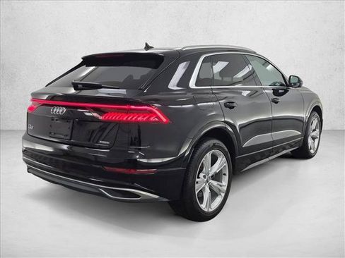 Used 2019 Audi Q8 Premium w/ Convenience Package AWD/4WD image 5