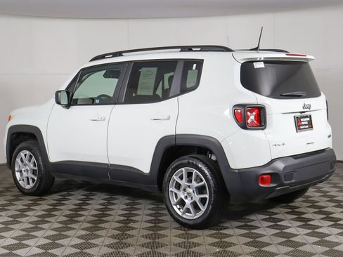 Used 2022 Jeep Renegade Latitude w/ Convenience Group AWD/4WD image 8