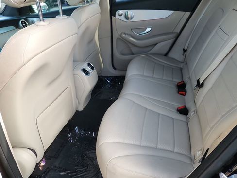 Used 2021 Mercedes-Benz GLC 300 4MATIC w/ Driver Assistance Package image 9