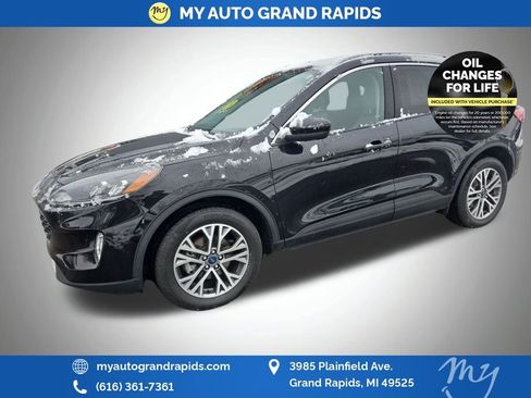 Used 2022 Ford Escape SEL w/ Technology Package image 3